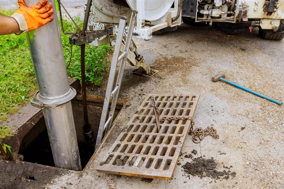 coûts pour déboucher un drain extérieur